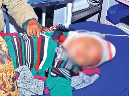 جنجال بریدن آلت تناسلی پسر 3 ساله توسط 5 مرد برای جادوگری! (عکس)